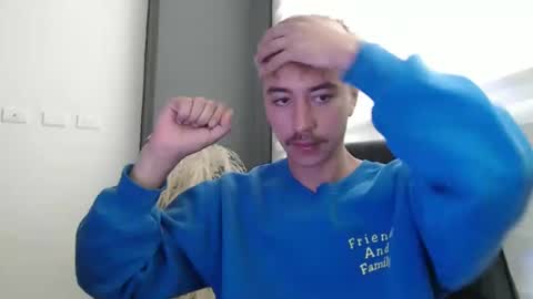 talhi_ online show from February 5, 2025, 4:47 pm