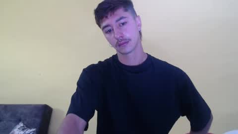 talhi_ online show from October 21, 2025, 4:19 pm