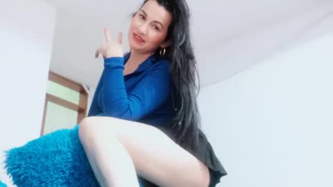 Snapshot of talia_mystic chatting on April 29, 2026, 5:30 pm Talia mia online show from April 29, 2026, 5:30 pm