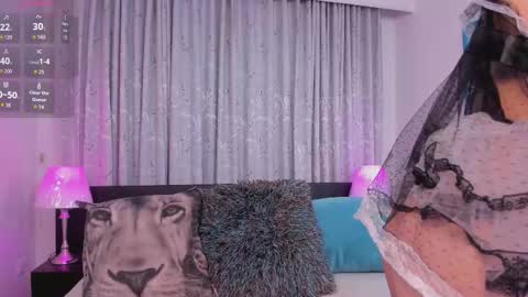 Talia Vega online show from October 31, 2025, 11:55 am