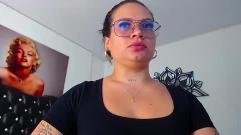 taliana36 online show from February 24, 2025, 1:10 pm