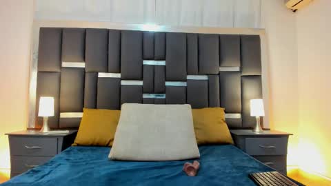 tali  online show from October 12, 2025, 6:18 pm