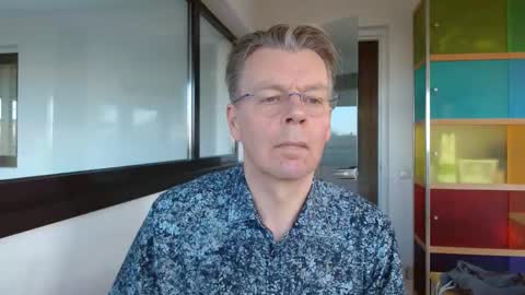 Snapshot of tall_dudenl chatting on November 17, 2025, 2:01 pm Tall daddy online show from November 17, 2025, 2:01 pm