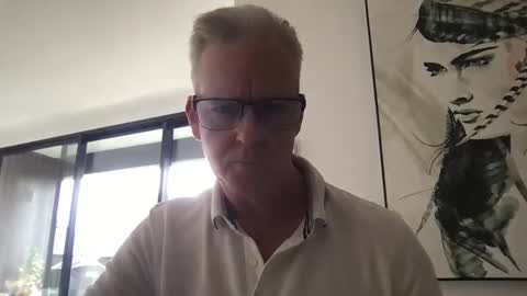 Snapshot of tallandfit000 chatting on February 9, 2026, 2:37 am tallandfit000 online show from February 9, 2026, 2:37 am