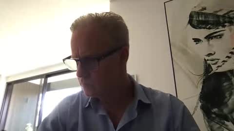 Snapshot of tallandfit000 chatting on February 18, 2026, 2:40 am tallandfit000 online show from February 18, 2026, 2:40 am