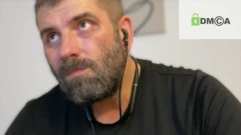 Snapshot of tallboy77eu chatting on December 26, 2024, 2:33 am Aligator online show from December 26, 2024, 2:33 am