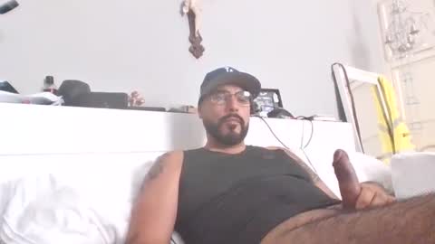 talllatino310 online show from September 8, 2025, 10:20 pm