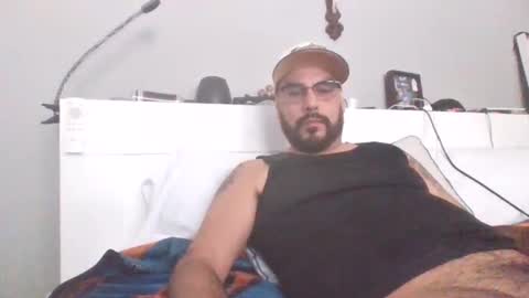 talllatino310 online show from November 10, 2025, 5:34 pm