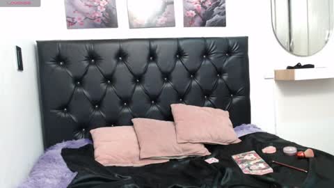 Hi im sara online show from April 15, 2026, 1:51 pm