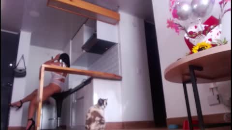 Tamara online show from October 4, 2025, 9:24 pm