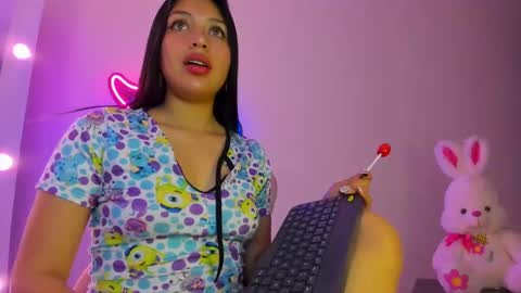 SOFIA  online show from September 22, 2025, 3:25 pm