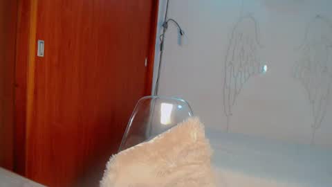 Snapshot of tamara_modelsss1 chatting on June 13, 2026, 2:09 am Lovense is Active My pleasure is in your hands Private is Open online show from June 13, 2026, 2:09 am