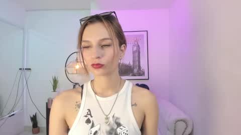 Tamara online show from December 15, 2024, 4:18 am