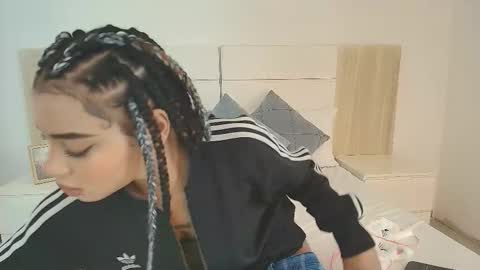 Tamara  online show from February 26, 2026, 3:33 pm