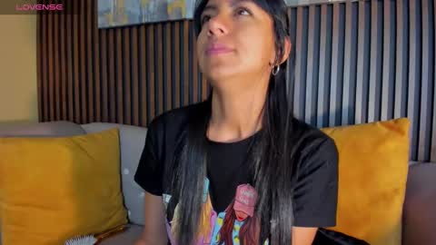 Tamy  online show from March 5, 2025, 3:29 pm