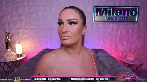 Snapshot of tamaramilano chatting on January 6, 2025, 9:41 am TamaraMilano online show from January 6, 2025, 9:41 am