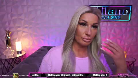 Snapshot of tamaramilano chatting on January 21, 2025, 2:15 pm TamaraMilano online show from January 21, 2025, 2:15 pm