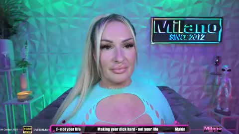 Snapshot of tamaramilano chatting on October 6, 2025, 8:23 am TamaraMilano online show from October 6, 2025, 8:23 am