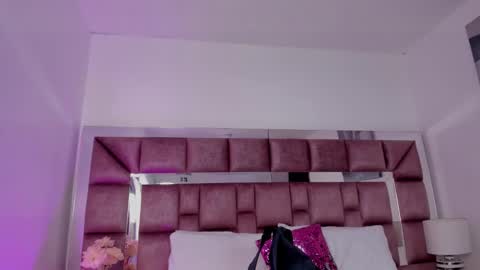 Tami online show from October 12, 2025, 10:09 pm