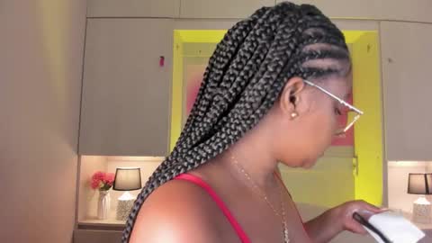 Tami online show from February 24, 2026, 7:45 pm