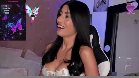 Snapshot of tami_04 chatting on November 20, 2025, 8:30 pm Im Tami online show from November 20, 2025, 8:30 pm