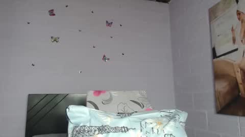 Snapshot of tami_vega chatting on February 25, 2025, 11:19 am Tamy Vega online show from February 25, 2025, 11:19 am