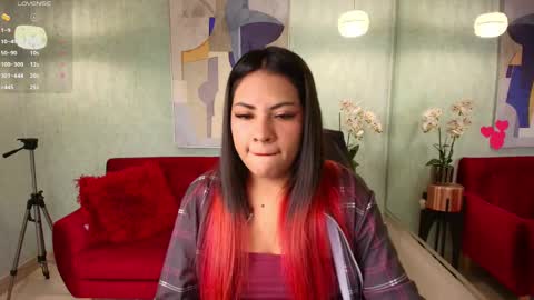 Snapshot of tammy_petit chatting on January 21, 2025, 2:54 am Tammy online show from January 21, 2025, 2:54 am