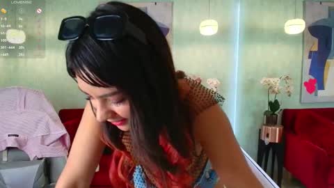 Snapshot of tammy_petit chatting on February 2, 2025, 7:09 am Tammy online show from February 2, 2025, 7:09 am