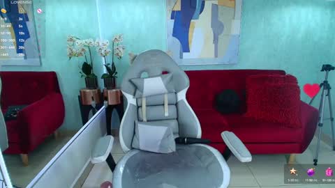 Snapshot of tammy_petit chatting on February 7, 2025, 6:14 am Tammy online show from February 7, 2025, 6:14 am