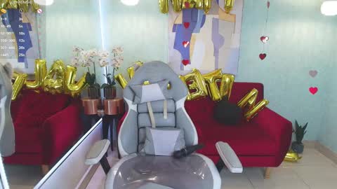 Snapshot of tammy_petit chatting on February 15, 2025, 7:16 am Tammy online show from February 15, 2025, 7:16 am