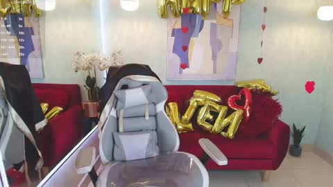 Snapshot of tammy_petit chatting on February 16, 2025, 3:37 am Tammy online show from February 16, 2025, 3:37 am