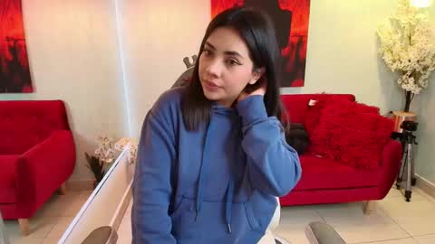 Snapshot of tammy_petit chatting on October 1, 2025, 3:23 am Tammy online show from October 1, 2025, 3:23 am