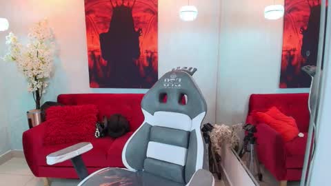 Snapshot of tammy_petit chatting on October 14, 2025, 2:56 am Tammy online show from October 14, 2025, 2:56 am