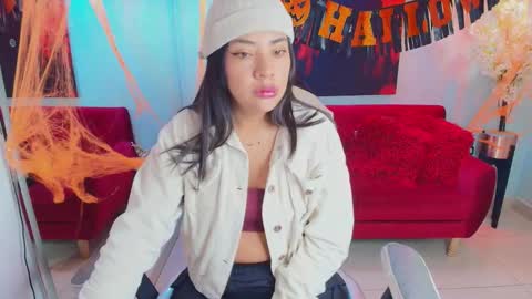 Snapshot of tammy_petit chatting on November 1, 2025, 10:12 pm Tammy online show from November 1, 2025, 10:12 pm