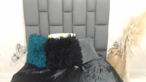 tammycooperr online show from January 17, 2025, 9:17 am