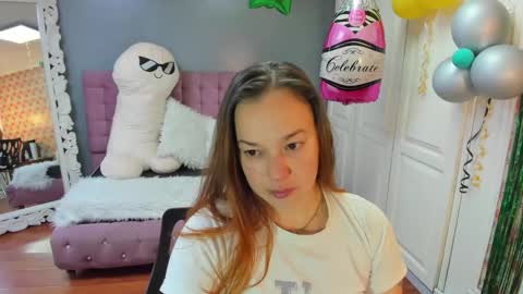 Tammara  online show from October 6, 2025, 2:20 am