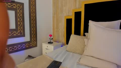Snapshot of tamy_honey chatting on February 13, 2025, 2:23 am Tamy online show from February 13, 2025, 2:23 am