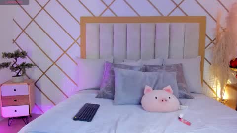 Snapshot of tamy_honey chatting on September 14, 2025, 11:26 pm Tamy online show from September 14, 2025, 11:26 pm