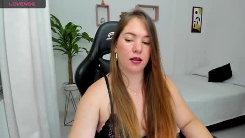 Im Samy online show from February 17, 2025, 3:25 am