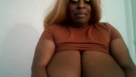 Snapshot of tamyajay chatting on December 4, 2024, 6:06 pm Tamya Jay online show from December 4, 2024, 6:06 pm
