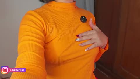 Tamy online show from October 15, 2025, 3:50 am