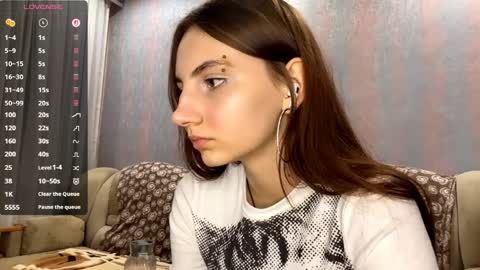 Alice online show from April 1, 2026, 4:26 pm