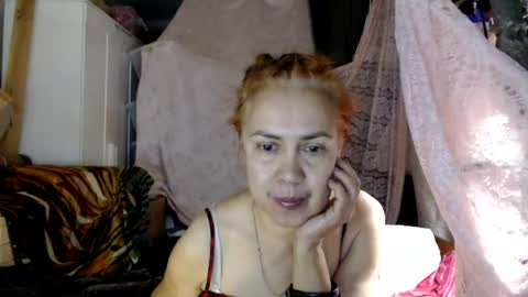 Milena online show from July 5, 2026, 11:23 pm