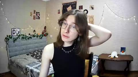 Milena Kuprianova online show from February 9, 2025, 12:19 pm