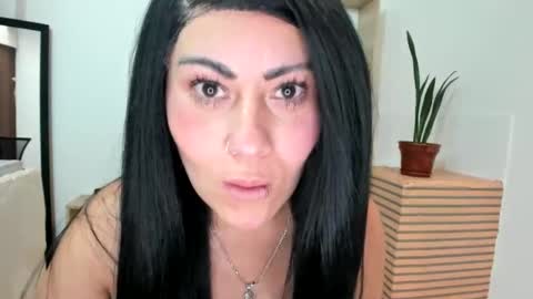 tania online show from September 22, 2025, 6:21 pm