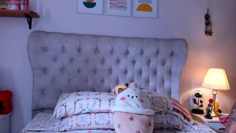 Snapshot of tania_russell23 chatting on October 26, 2025, 5:30 pm Tania online show from October 26, 2025, 5:30 pm