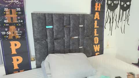 Tania online show from November 2, 2025, 12:07 pm