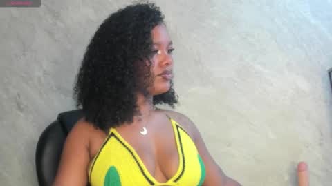 Tanisha online show from December 14, 2025, 1:38 pm