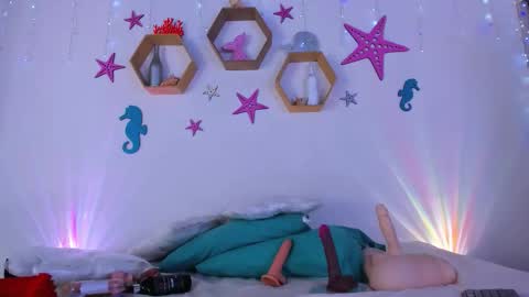 3 Tanisha 3 online show from December 1, 2025, 12:10 pm