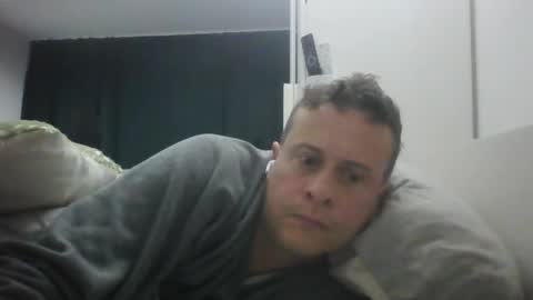 Snapshot of tanitog chatting on November 3, 2025, 8:43 pm Tanitog online show from November 3, 2025, 8:43 pm